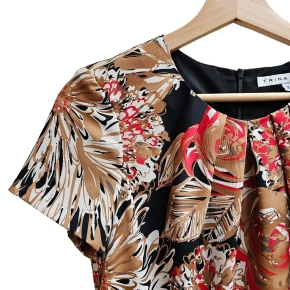 Trina Turk Floral Print Peplum Top - Short Sleeve, Summer Fall Office, Size XS - Picture 4 of 10